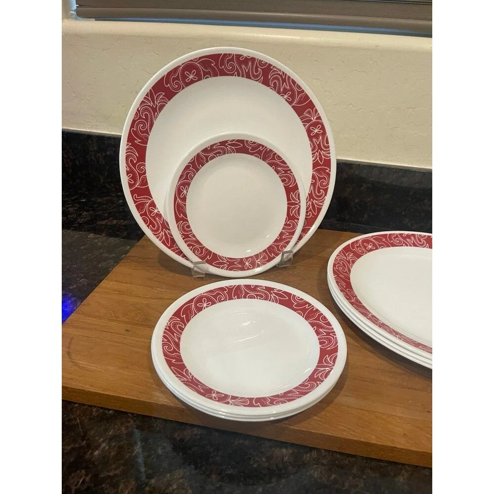 Corelle Bandhani Red White 4 Dinner and 4 salad plates